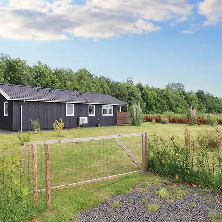 4 Star In Vaeggerlose-by Traum Bøtø By