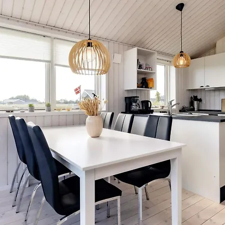 4 Star In Vaeggerlose-by Traum * Boto By