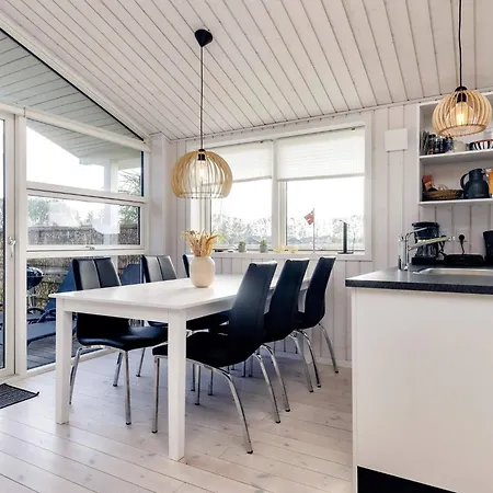 4 Star In Vaeggerlose-by Traum *