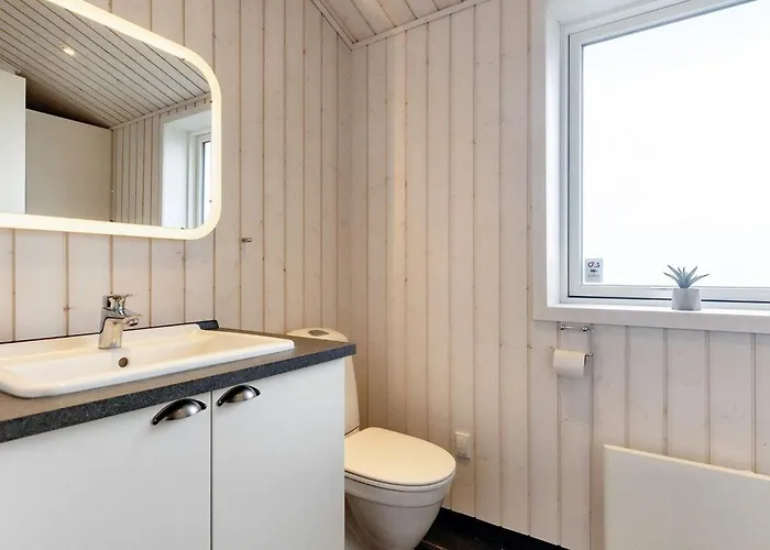 4 Star In Vaeggerlose-by Traum * Bøtø By