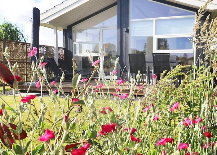 4 Star In Vaeggerlose-by Traum *